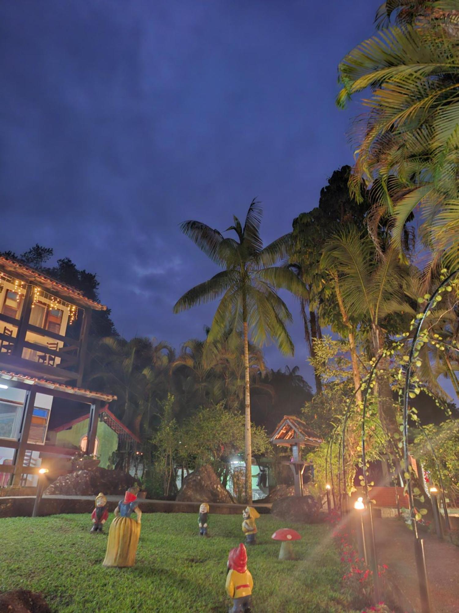 Luar De *