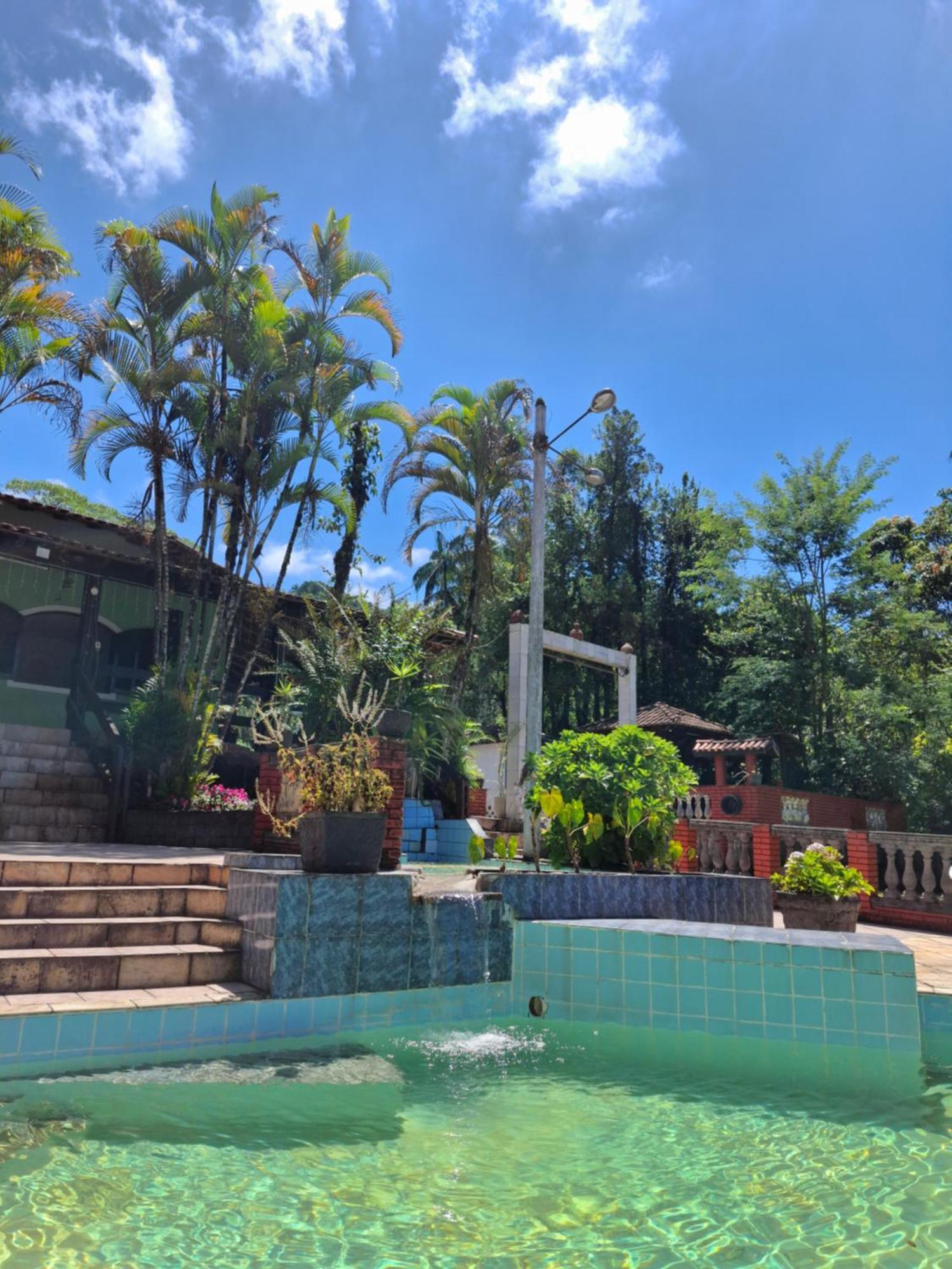 Luar De Hotel Penedo (Rio de Janeiro)